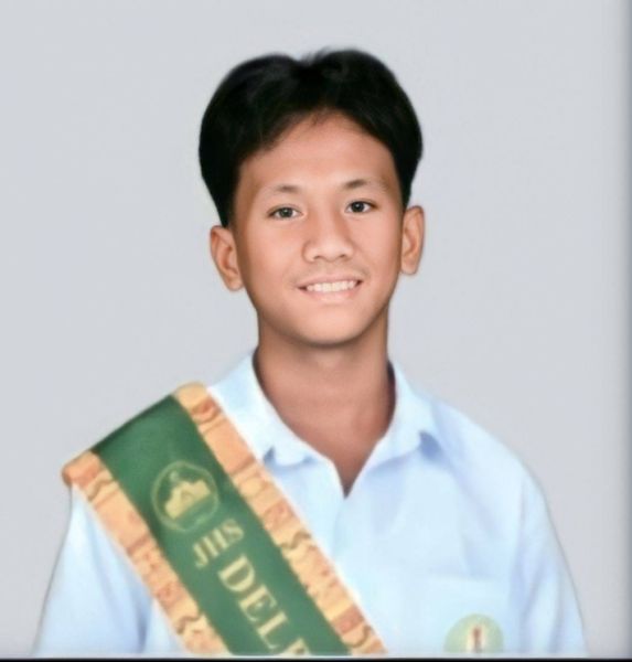 File:HUMSS A B16.jpg